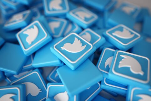 Chaos na Twitterze. Pięć zagrożeń dla użytkowników