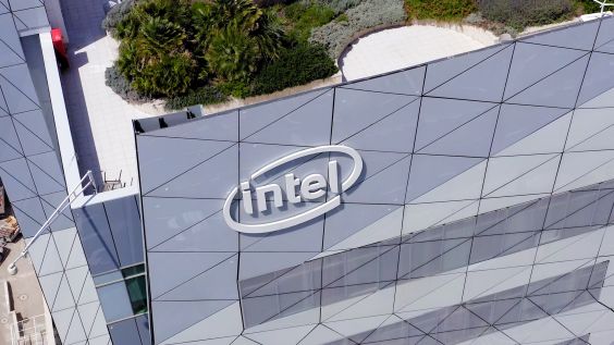 Polska nadal walczy o fabrykę Intela