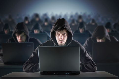 Hakerzy powiązani z Białorusią masowo atakują skrzynki e-mail Polaków
