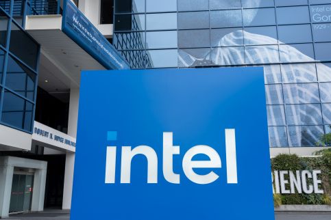 Intel: zaskakujące 1,5 mld dol. zysku