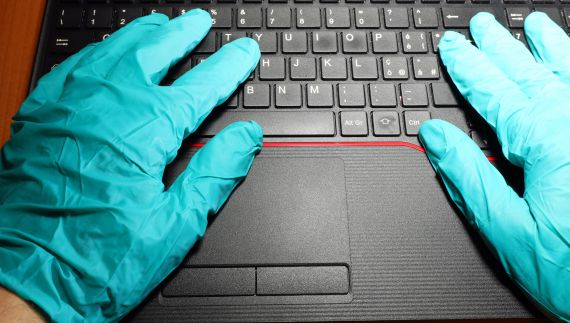 Hakerzy grożą ujawnieniem danych medycznych 187 tys. Polaków