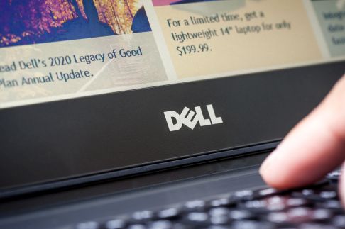 Dell: spadek w III kw., ale AI już zwiększa sprzedaż