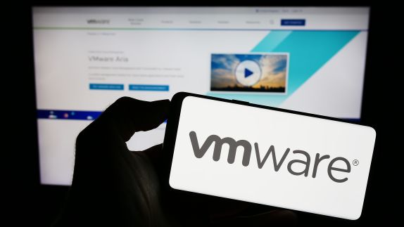Najważniejsi klienci VMware’a już nie dla partnerów