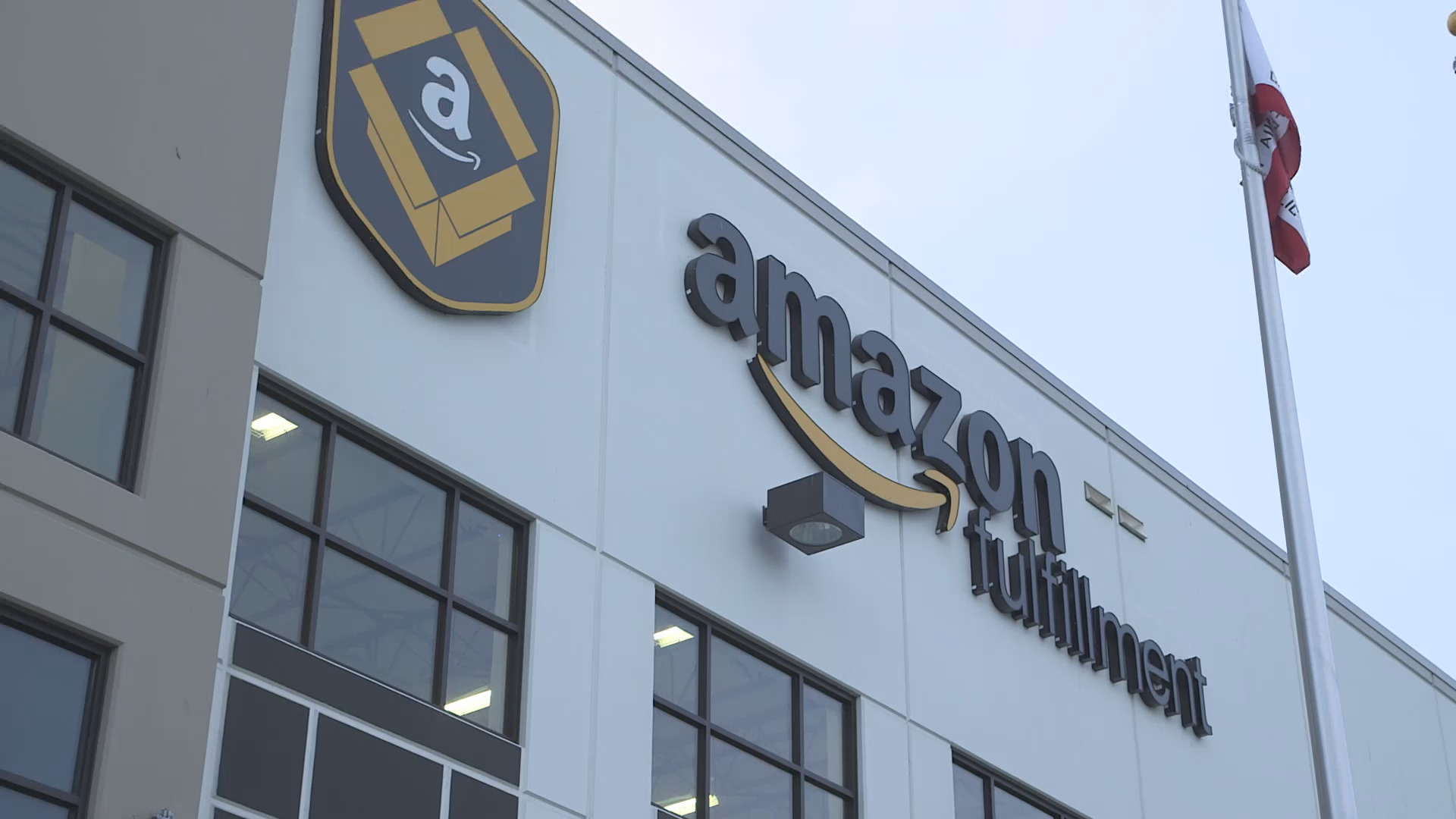 Amazon: nowe centrum logistyczne w Polsce