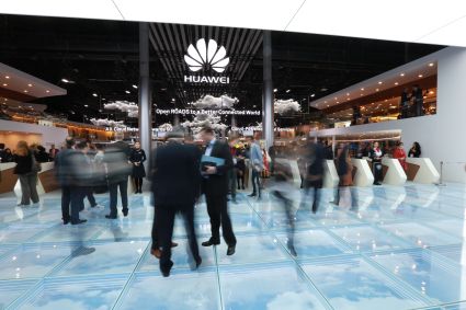 Huawei rusza w „bolesny długi marsz”
