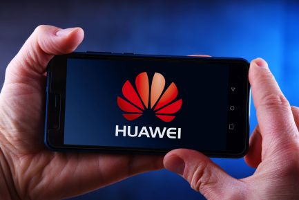 Huawei zainwestuje w Polsce 10 mln dol.