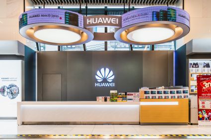 Kto jest właścicielem Huawei?
