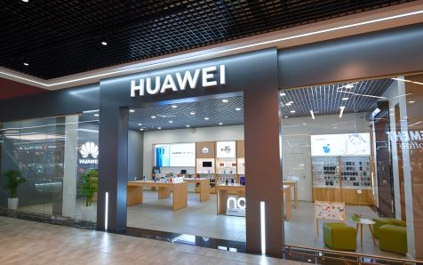 Huawei: wolniejszy wzrost, cios na wyspach